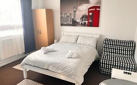 Beautiful Rooms Close To Brick Lane